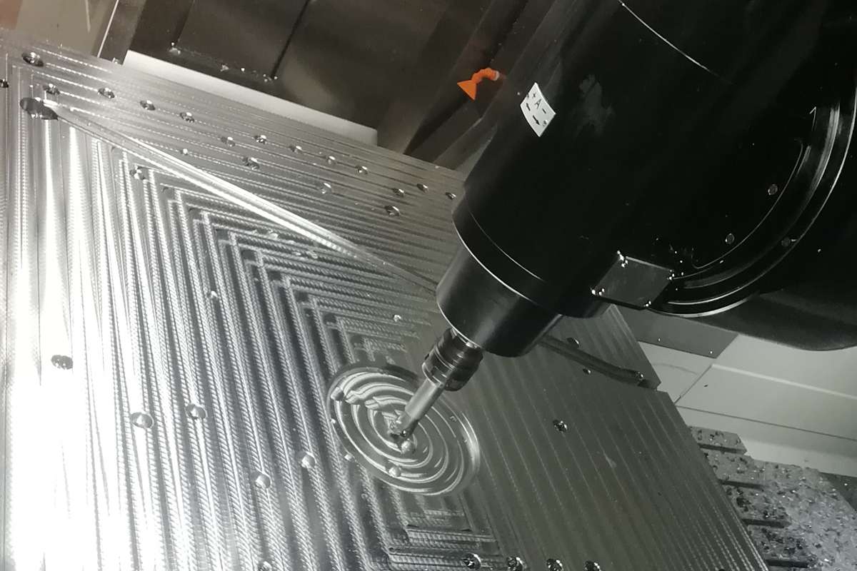 Cosmac - Produzione - Fresatura - OMV ACTIVE MEGA 3200